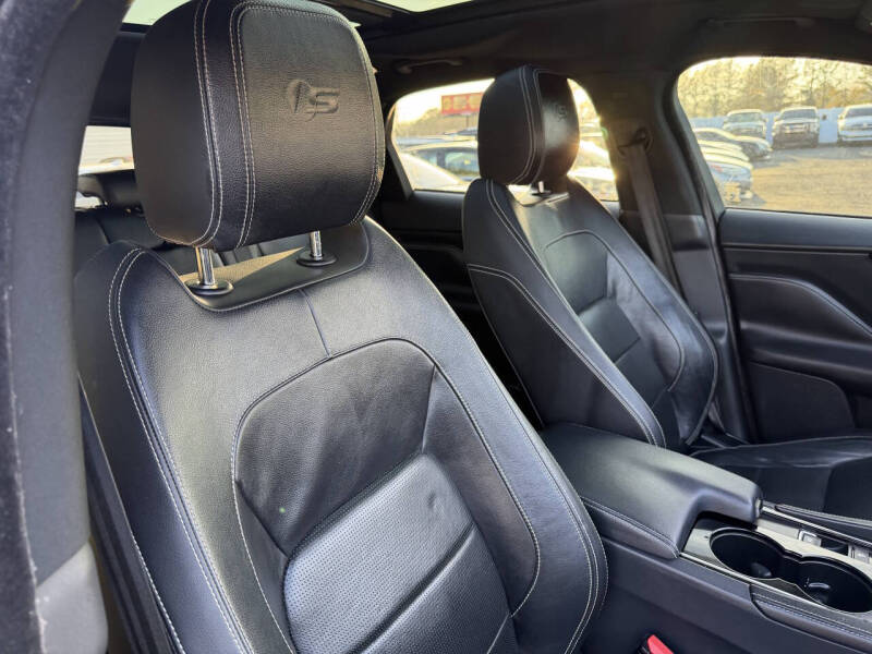 2017 Jaguar F-PACE S