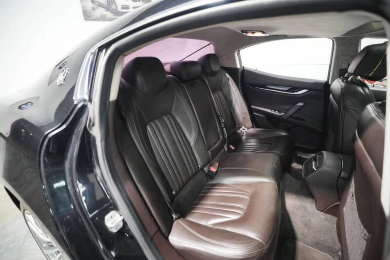2016 Maserati Ghibli