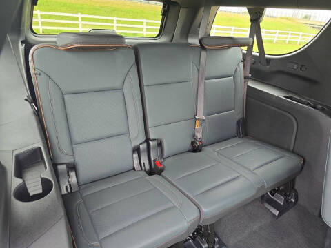 2025 GMC Yukon XL AT4