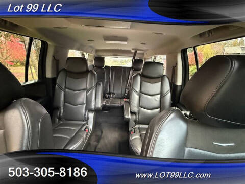 2017 Cadillac Escalade ESV Premium Luxury