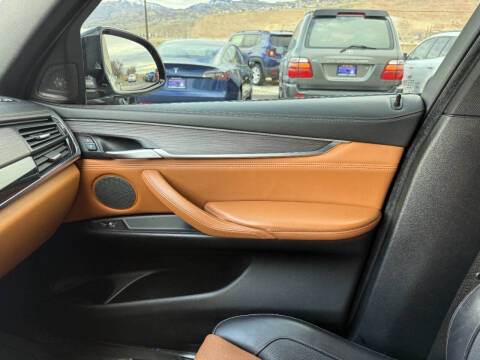 2017 BMW X6 xDrive50i