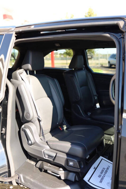 2023 Honda Odyssey Sport