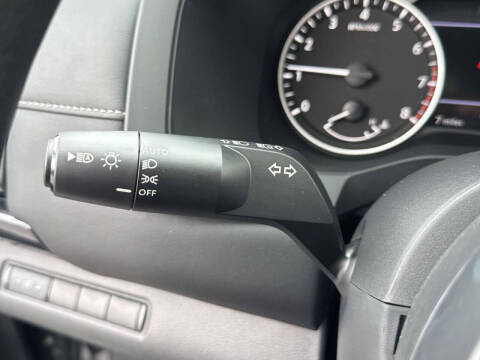 2025 Nissan Pathfinder S