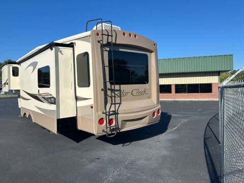 2014 Cedar Creek 36 CKTS