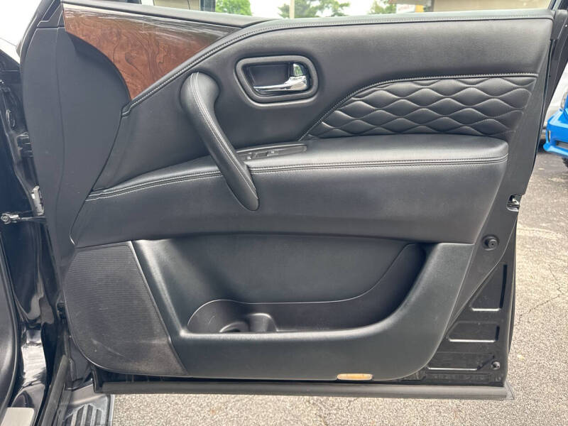 2019 Infiniti QX80 Luxe