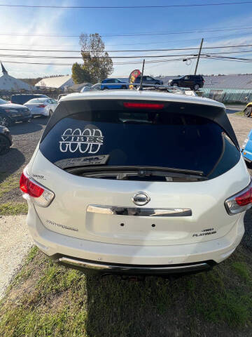 2013 Nissan Pathfinder Platinum