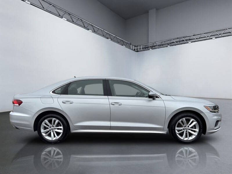 2020 Volkswagen Passat SE