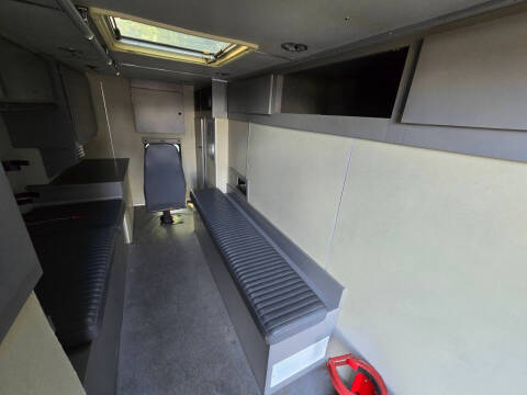 2001 Ford F-550 Super Duty