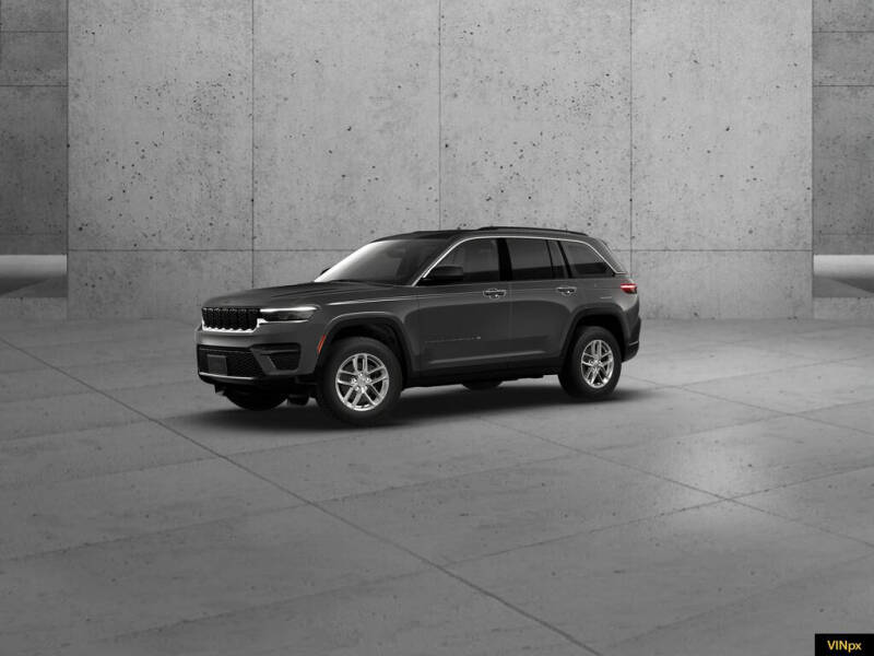 2026 Jeep Grand Cherokee Laredo
