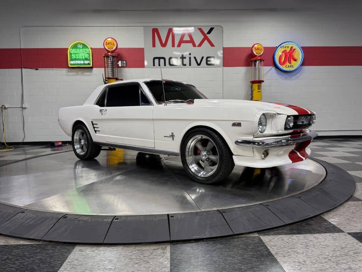 1966 Ford Mustang 7
