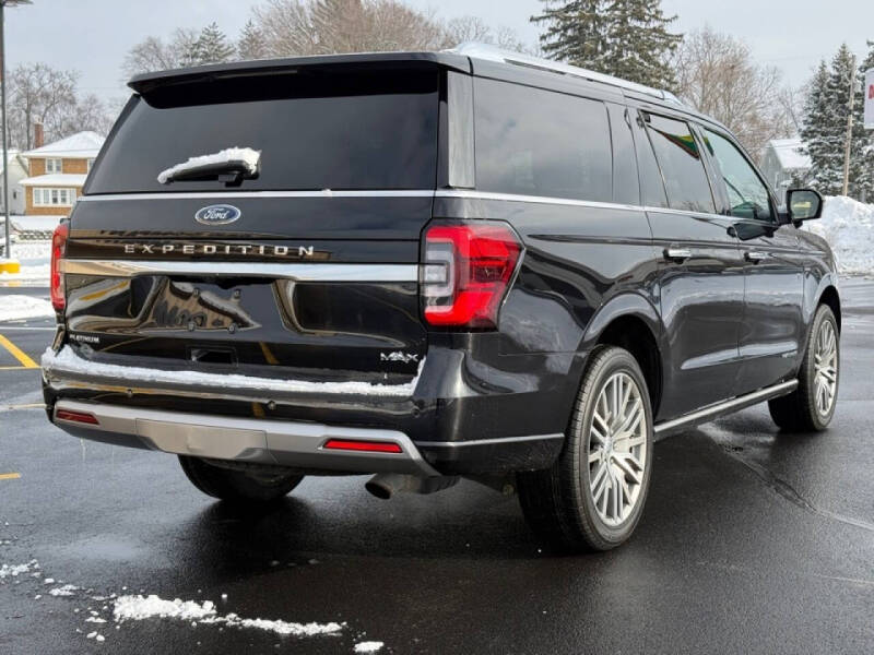 2022 Ford Expedition MAX Platinum