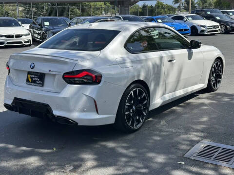 2025 BMW 2 Series M240i