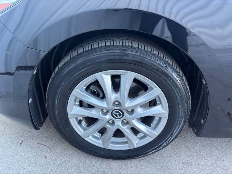 2018 Mazda MAZDA3 Sport