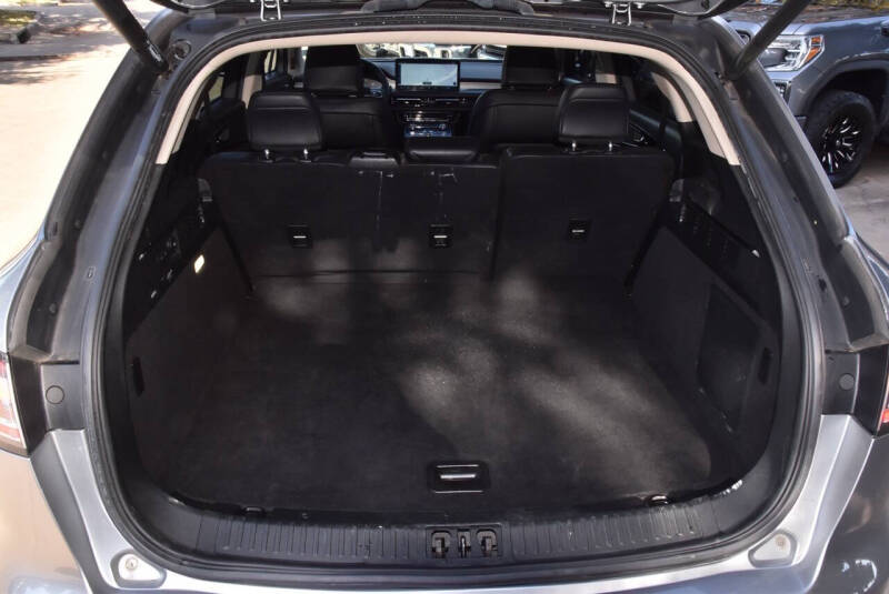 2022 Lincoln Nautilus Standard