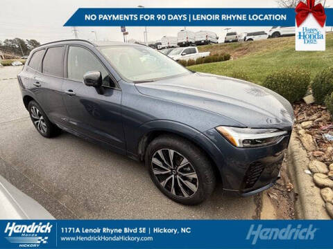 2025 Volvo XC60 B5 Plus Dark Theme