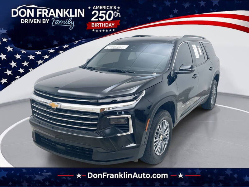 2025 Chevrolet Traverse LT