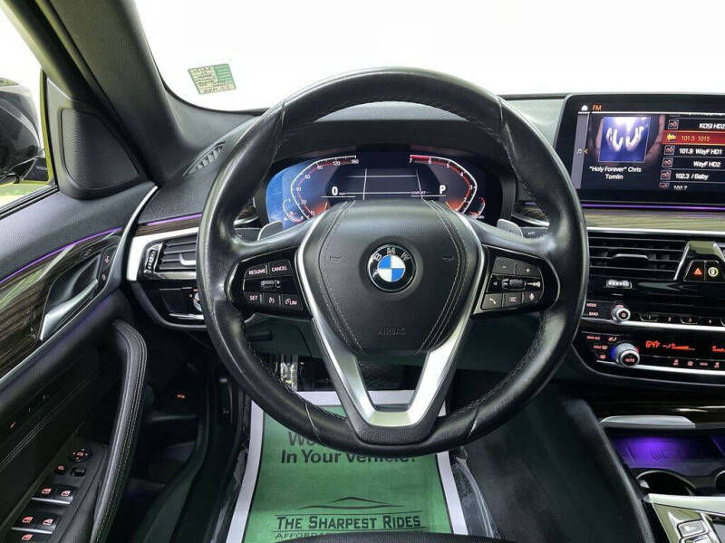 2021 BMW 5 Series 530i