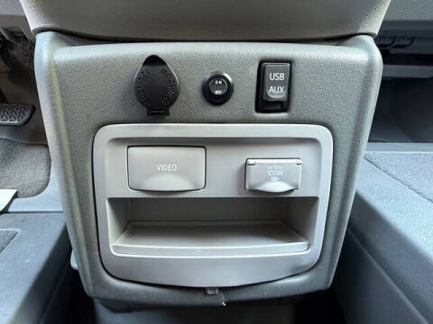 2013 Toyota Sienna XLE Mobility 7-Passenger