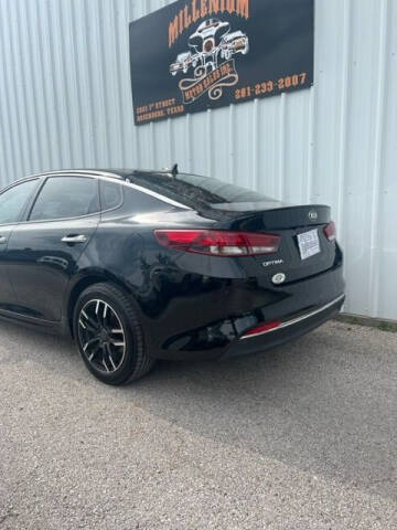 2018 Kia Optima LX