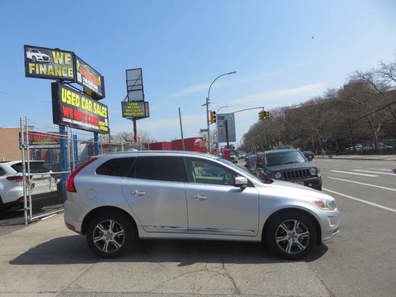2015 Volvo XC60 T6 Premier Plus