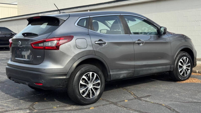 2020 Nissan Rogue Sport S