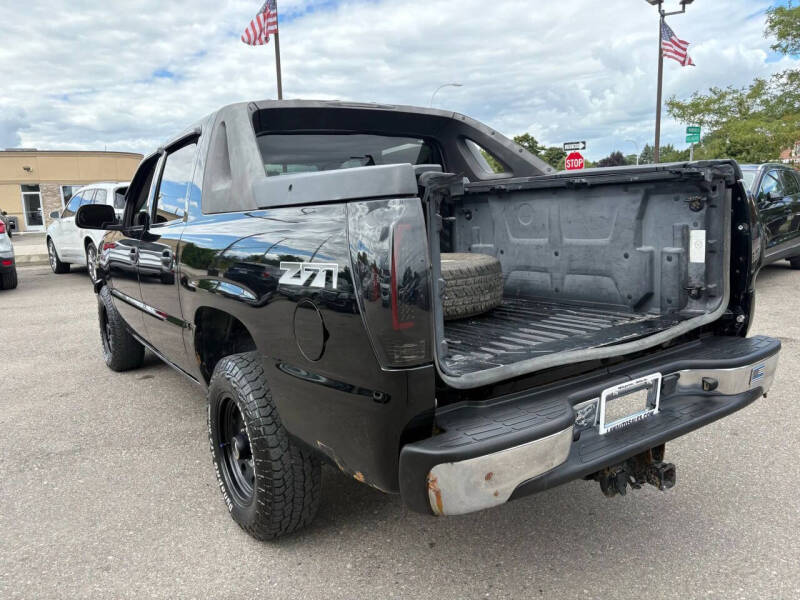 2005 Chevrolet Avalanche