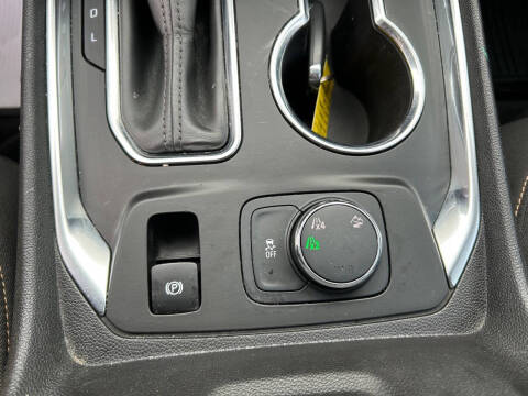 2018 Chevrolet Traverse LT Cloth