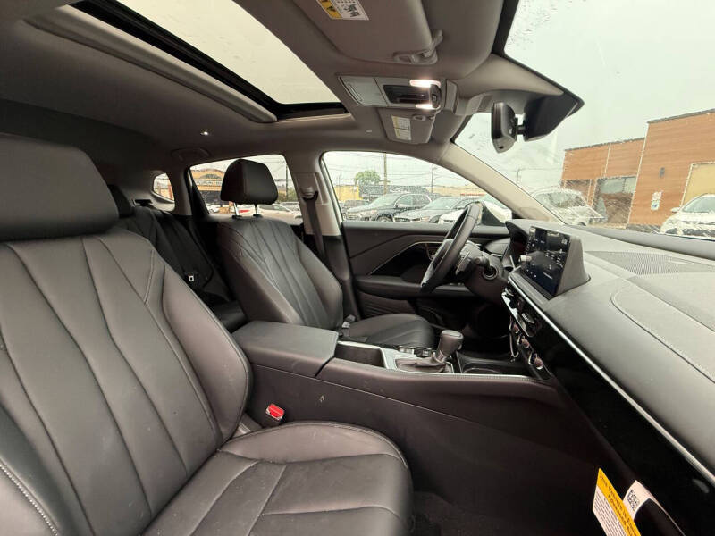 2025 Acura ADX