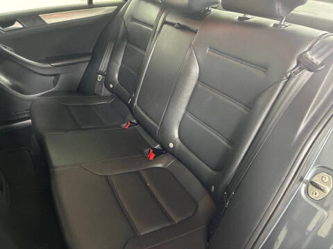 2015 Volkswagen Jetta