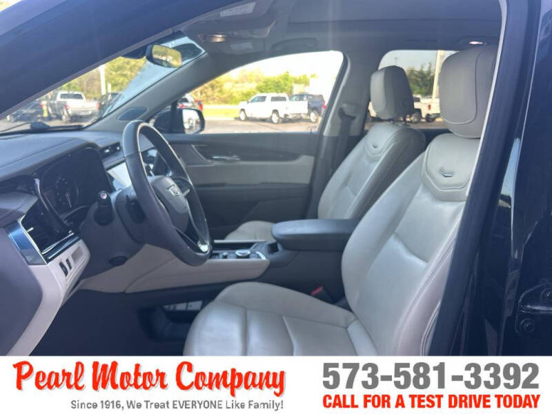 2022 Cadillac XT6 Premium Luxury