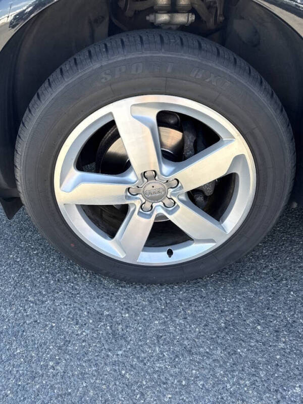 2012 Audi Q5 2.0T quattro Premium Plus