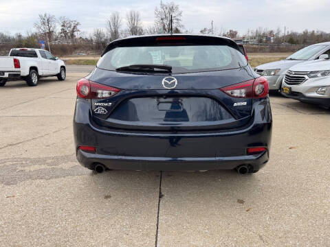 2018 Mazda MAZDA3 Sport