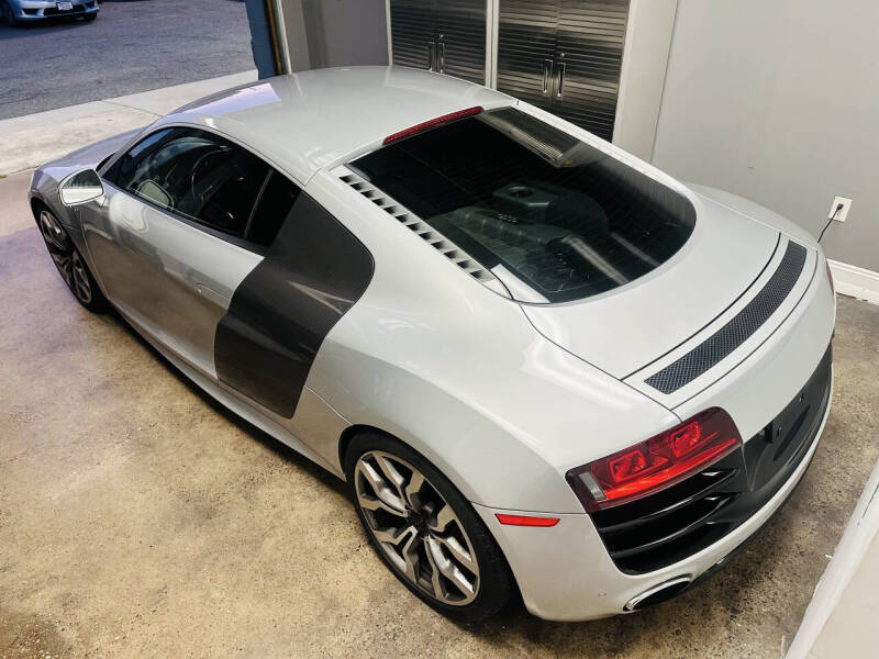 2010 Audi R8 5.2 quattro