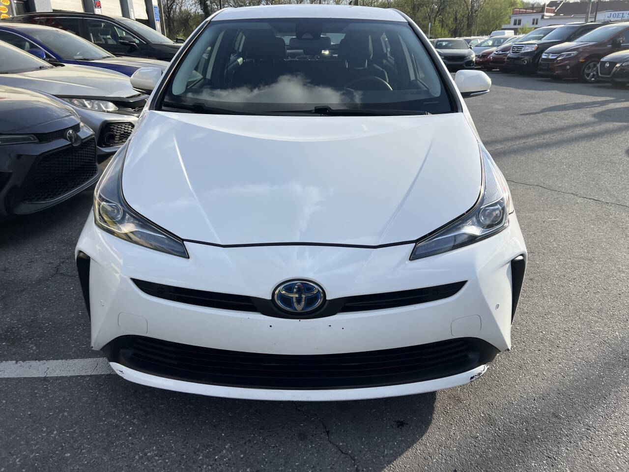 White 2021 Toyota Prius LE LE 4dr Hatchback 2