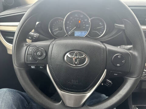 2016 Toyota Corolla LE