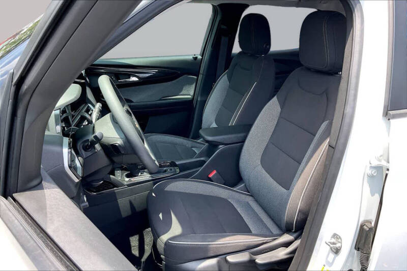 2025 Chevrolet TrailBlazer LS