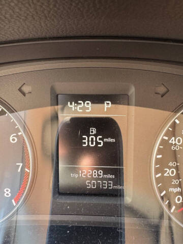 2015 Volkswagen Passat 1.8T Limited Edition