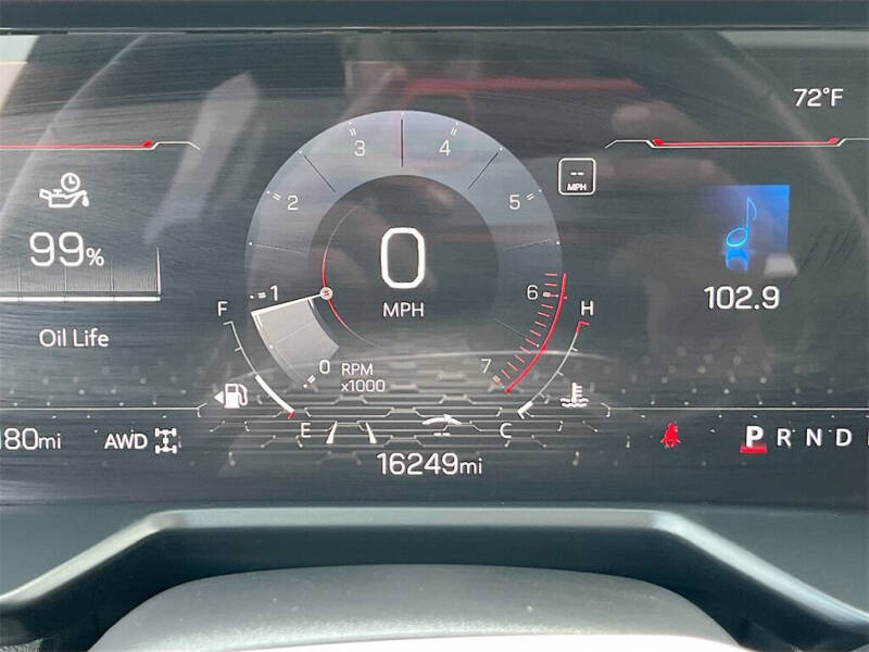 2024 GMC Acadia Denali