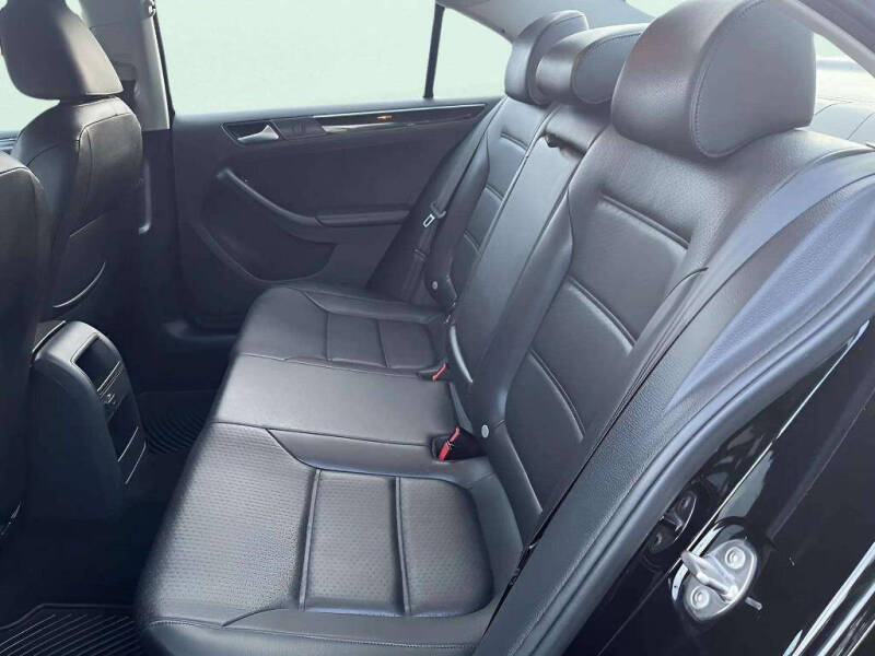 2016 Volkswagen Jetta