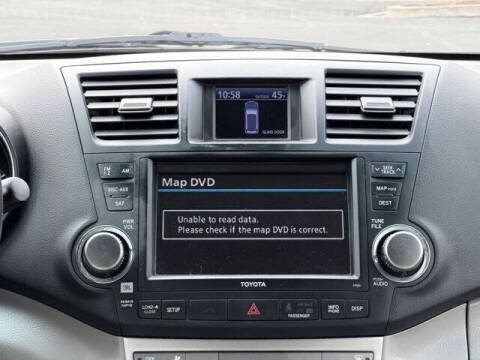 2012 Toyota Highlander SE