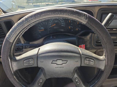 2005 Chevrolet Suburban 1500 LT