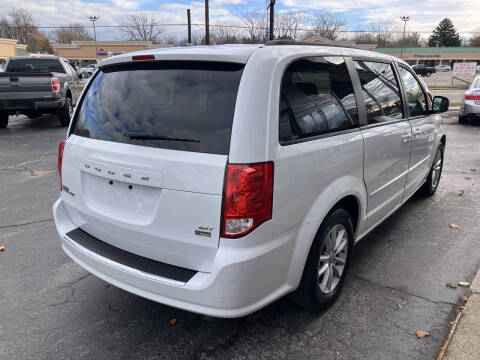 2016 Dodge Grand Caravan SXT Plus