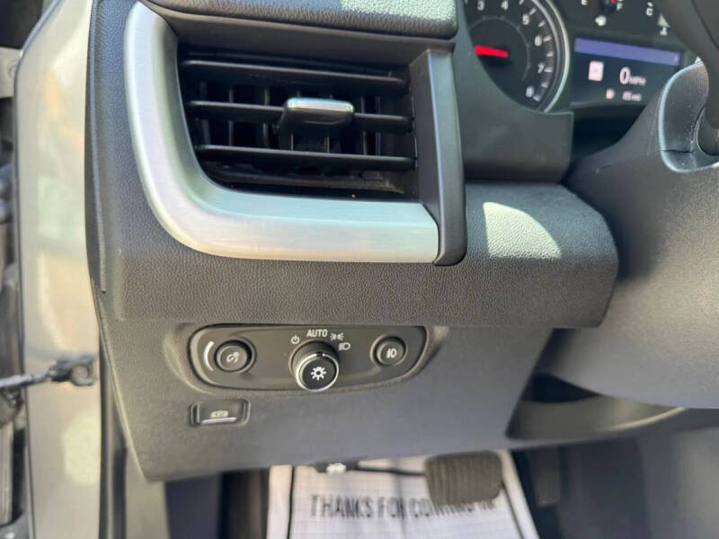 2020 GMC Terrain SLT