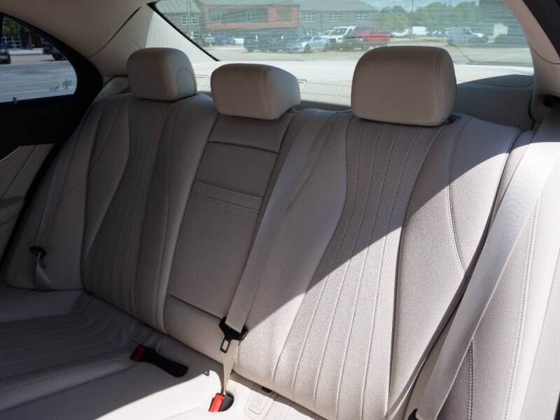 2019 Mercedes-Benz E-Class E 300