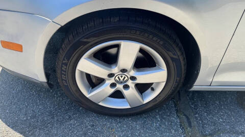 2009 Volkswagen Jetta SE PZEV