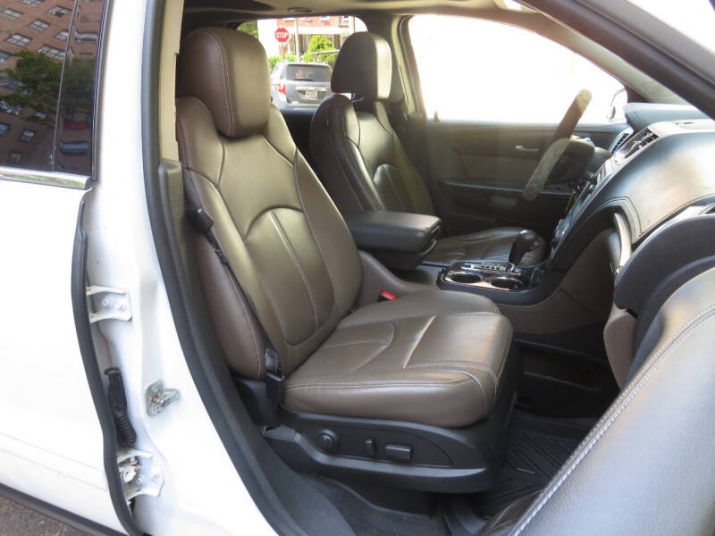 2016 GMC Acadia SLT-1