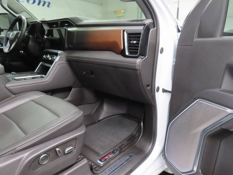 2024 GMC Sierra 3500HD