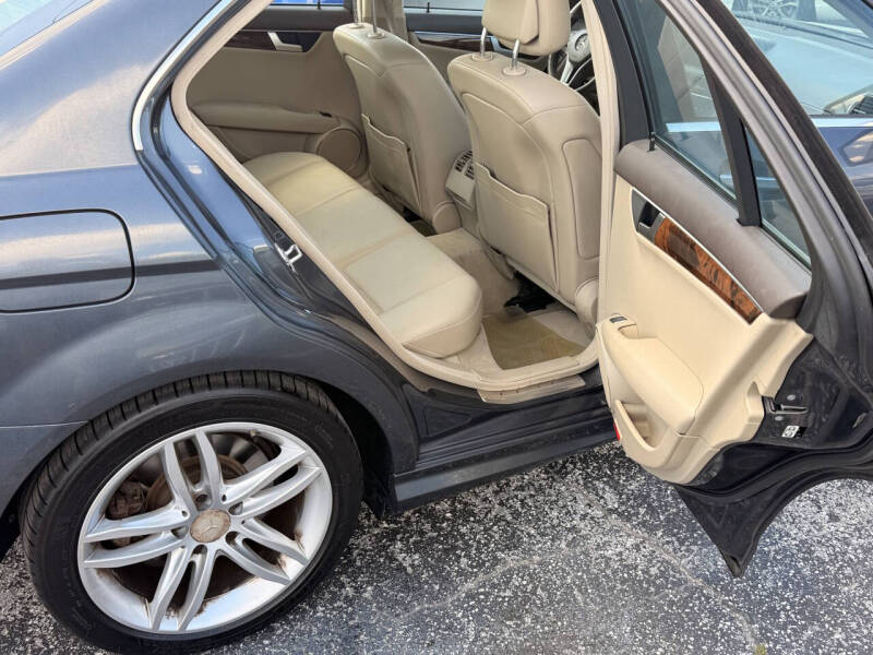 2013 Mercedes-Benz C-Class C 250 Luxury