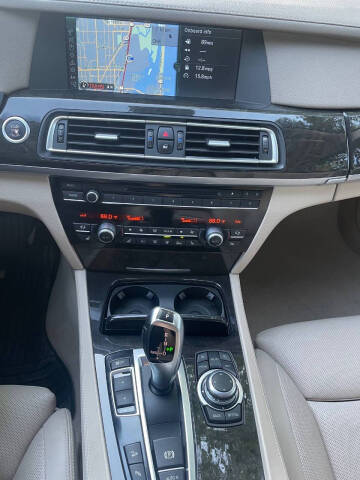 2011 BMW 7 Series 750i xDrive