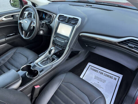 2014 Ford Fusion Hybrid SE